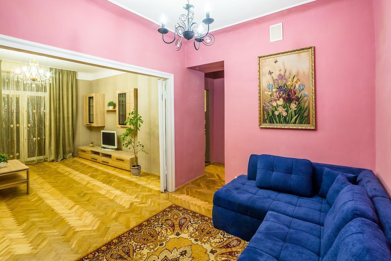 Apartments In The Center Lviv Ngoại thất bức ảnh